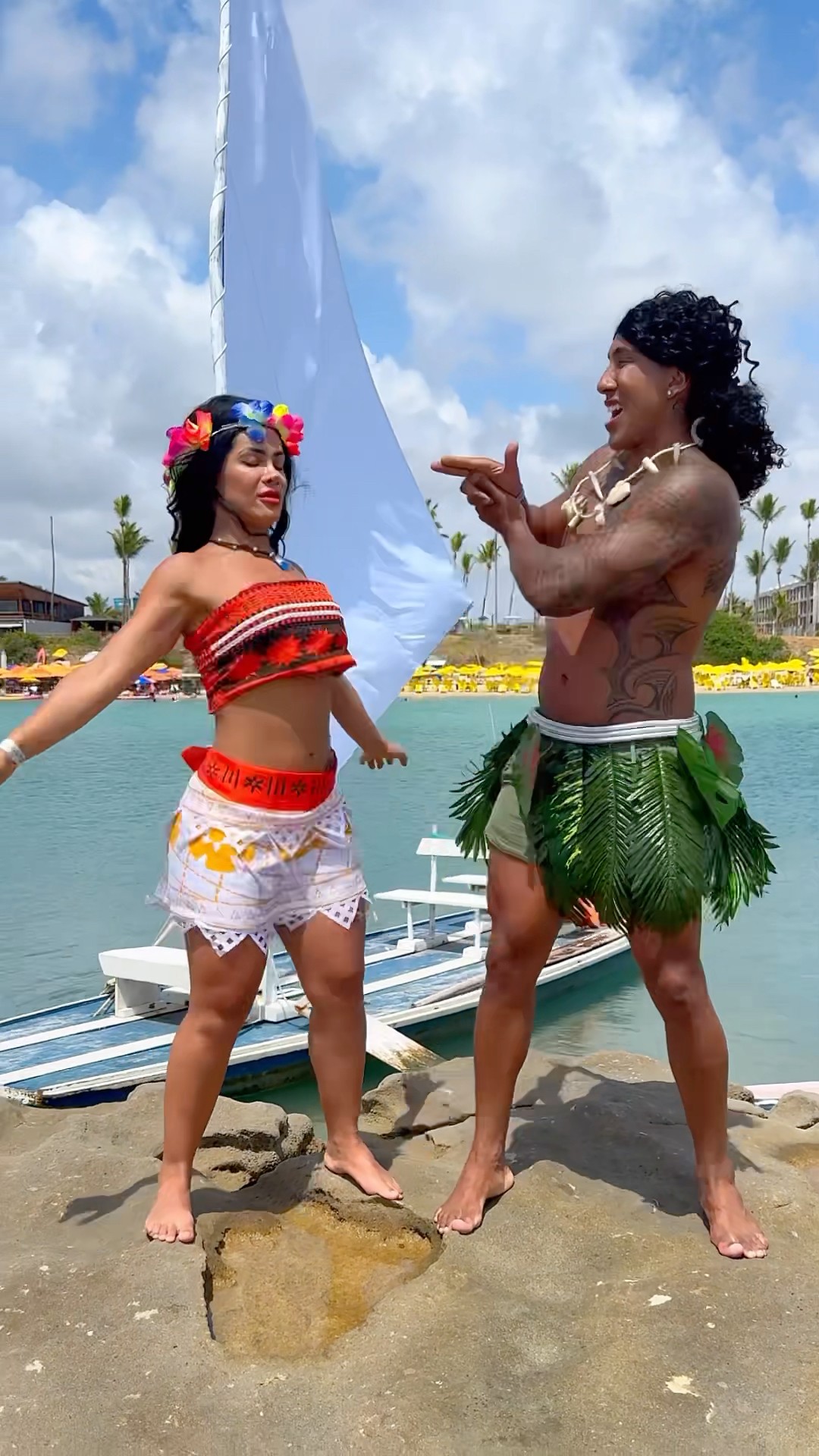 Quem ganhou essa disputa: Moana ou Maui? ?⚔️ @ApolloSant #tutorial #entretenimento #moana #maui